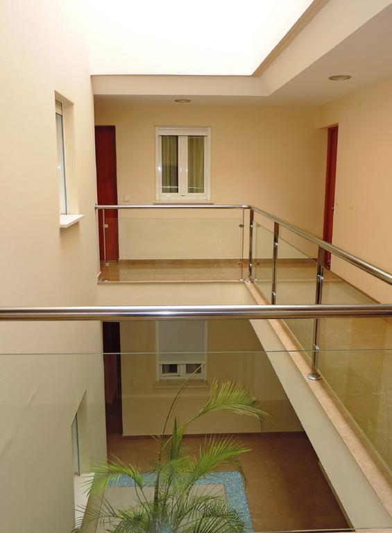 Apartament Dona Lucia *